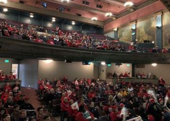 EWU fans cheer on Eagles