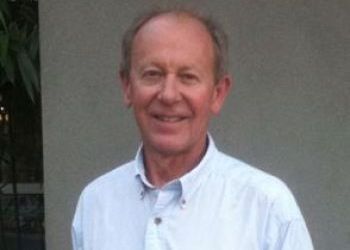 McLandress receives WWAMI Alumni Award 