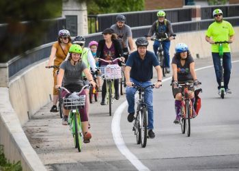 Temporary bike lane to connect university pedestrian bridge with greenway project
