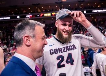 Przemek Karnowski from Poland Reflects Gonzaga’s Global Approach to Hoops, Education