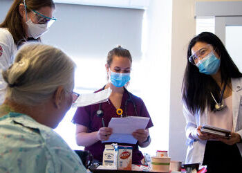 WSU launches new fellowship program to train critical care physicians in Everett