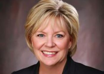 UD Board Member Elaine Couture Elected to Federal Reserve Board
