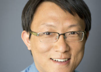Spokane’s Dr. Kang Zhang Honored with a UW Department of Medicine Excellence in Teaching Faculty Award